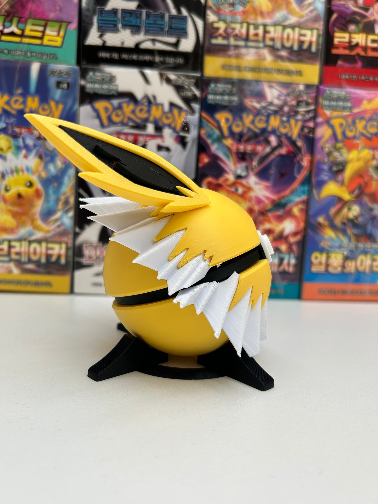 Pokeball 3D Jolteon