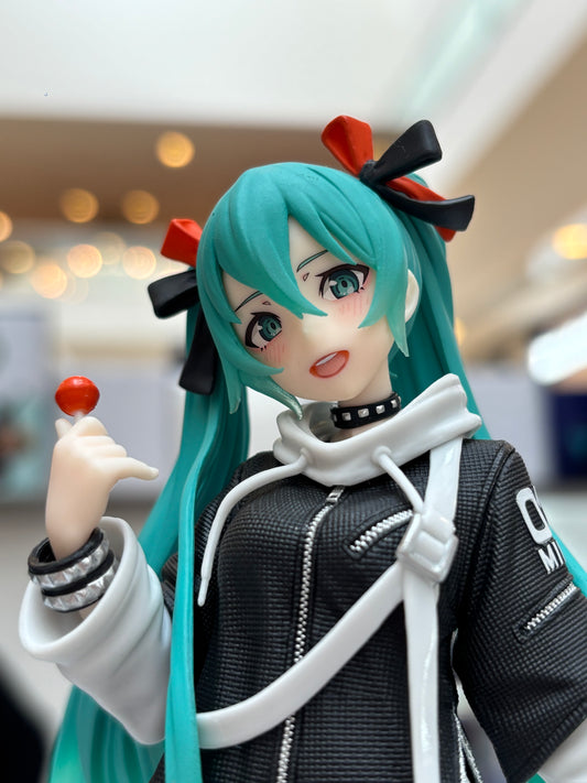 Figura Hatsune Miku Estilo Punk