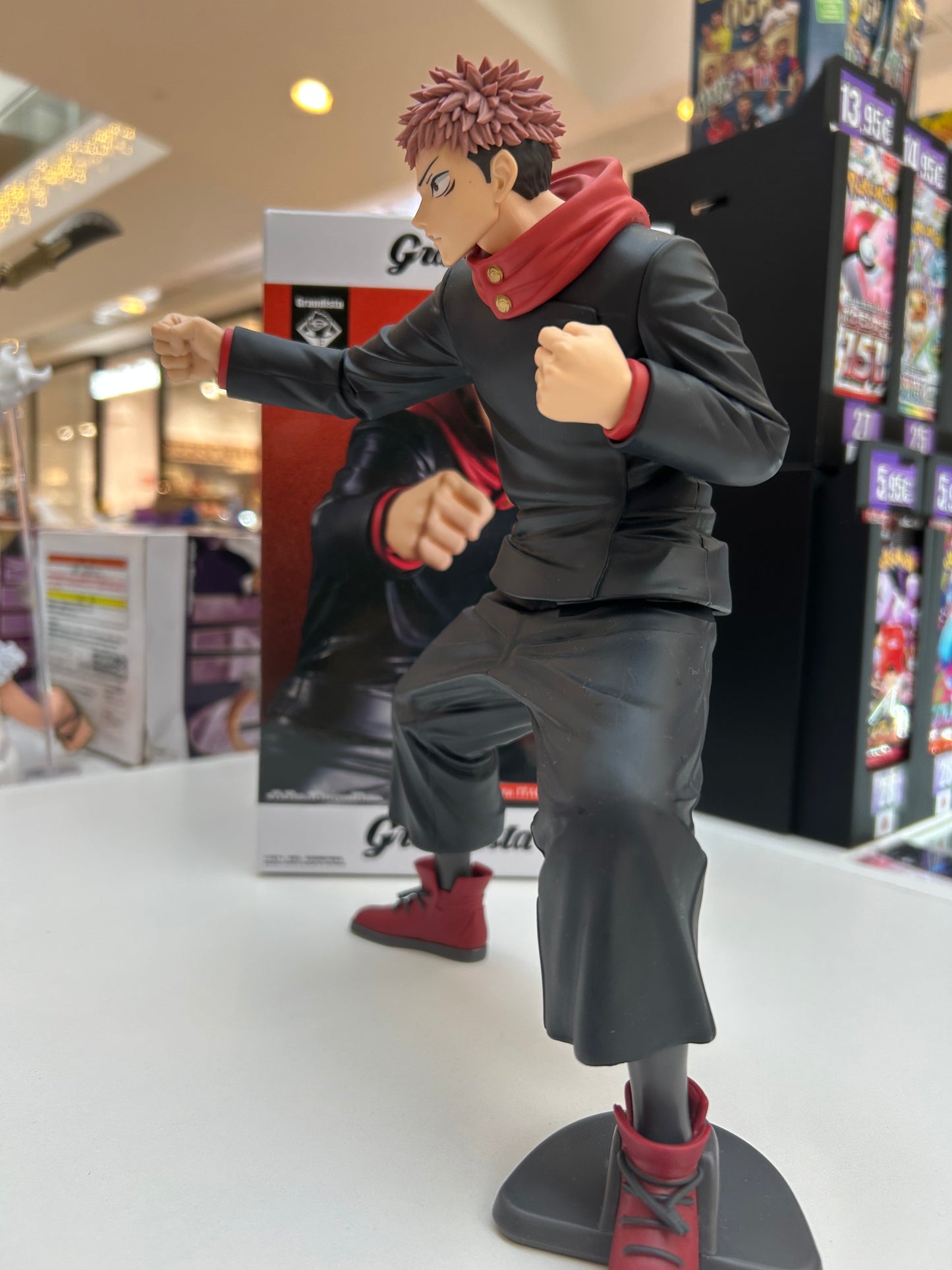 Figura Itadori Yuji Grandista