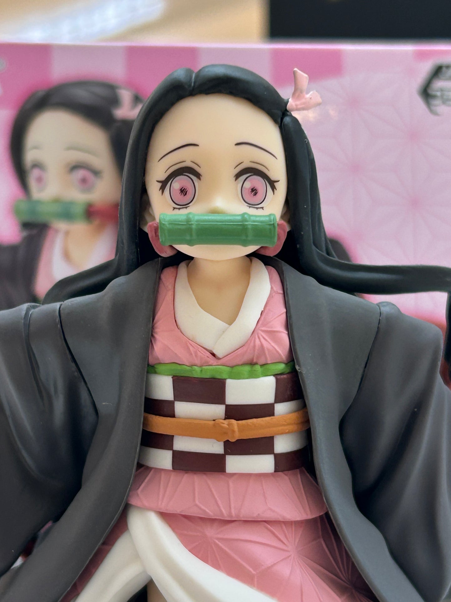 Figura Nezuko Super Premium SEGA