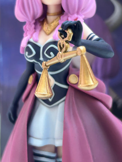 Figura Aura the Guillotine Jaia