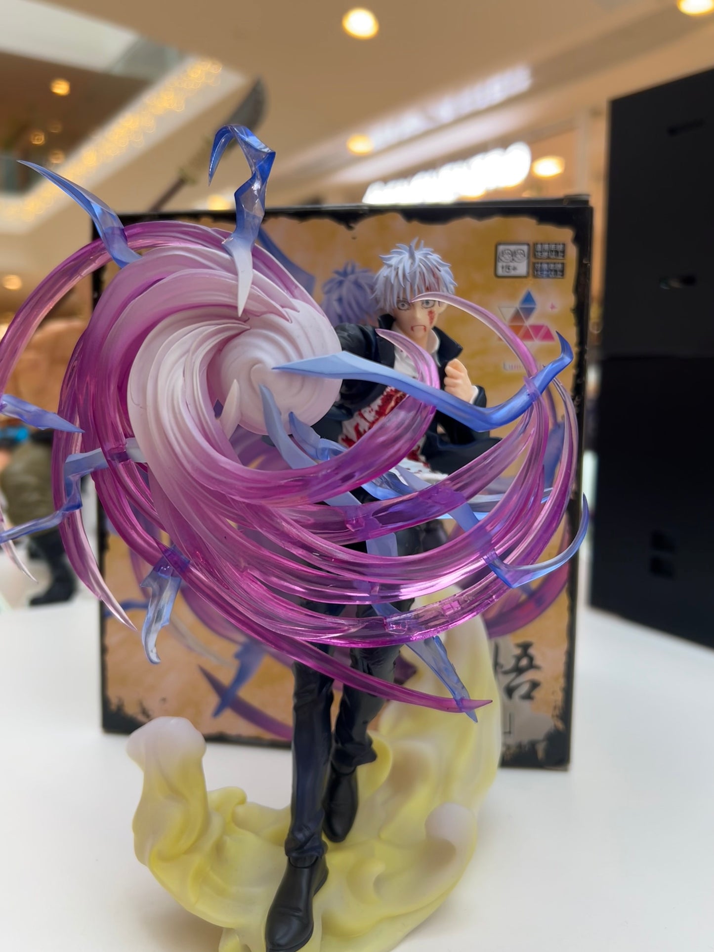 Figura Gojo Efectos Especiales