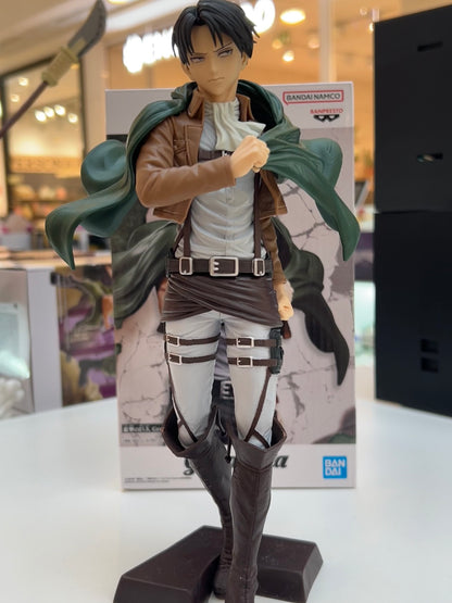 Figura Levi Ackerman Grandista