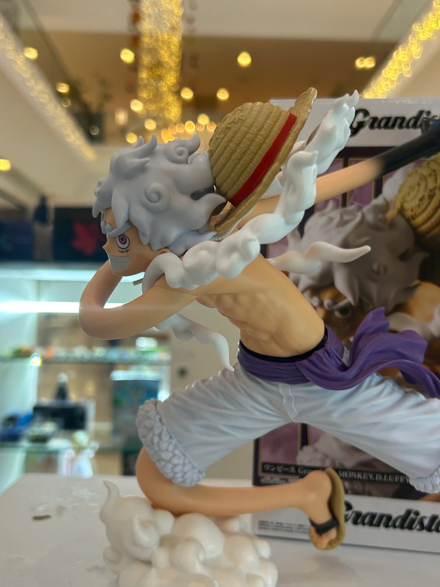 Figura Luffy GEAR 5 II Grandista